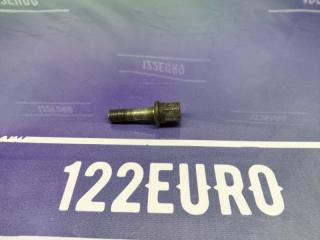 Фото запчасти болт шкива коленвала Mitsubishi Lancer 2005 Б/У запчасть Запчасть болт шкива коленвала Mitsubishi Lancer 2005