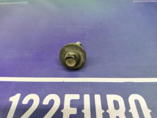 Фото запчасти болт шкива коленвала Toyota Corona 1993 Б/У запчасть Запчасть болт шкива коленвала Toyota Corona 1993