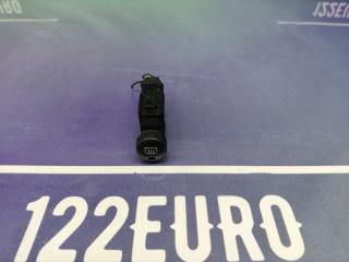 Фото запчасти кнопка обогрева стекла задняя Pontiac Vibe 2003 Б/У запчасть Запчасть кнопка обогрева стекла задняя Pontiac Vibe 2003