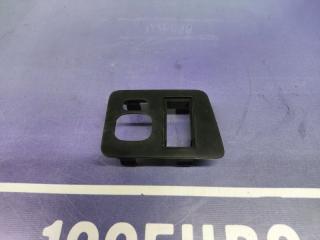 Фото запчасти пластик салона Pontiac Vibe 2003 Б/У запчасть Запчасть пластик салона Pontiac Vibe 2003