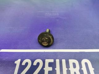 Фото запчасти болт шкива коленвала Toyota Caldina 1995 Б/У запчасть Запчасть болт шкива коленвала Toyota Caldina 1995