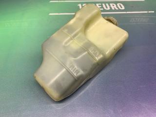 Фото запчасти бачок расширительный Honda CR-V 1997 Б/У запчасть Запчасть бачок расширительный Honda CR-V 1997