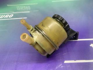 Фото запчасти бачок гидроусилителя Toyota Lite Ace Noah 1997 Б/У запчасть Запчасть бачок гидроусилителя Toyota Lite Ace Noah 1997