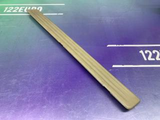 Фото запчасти накладка на порог передняя правая Nissan Cefiro 2002 Б/У запчасть Запчасть накладка на порог передняя правая Nissan Cefiro 2002