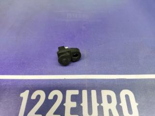 Фото запчасти концевик двери передний Nissan Cefiro 2002 Б/У запчасть Запчасть концевик двери передний Nissan Cefiro 2002