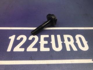 Фото запчасти болт шестерни распредвала Nissan Cefiro 2002 Б/У запчасть Запчасть болт шестерни распредвала Nissan Cefiro 2002