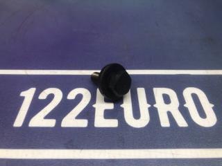 Фото запчасти болт шестерни распредвала Nissan Cefiro 2002 Б/У запчасть Запчасть болт шестерни распредвала Nissan Cefiro 2002