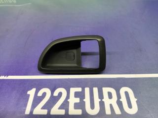 Фото запчасти накладка ручки двери передняя левая Hyundai Tucson 2006 Б/У запчасть Запчасть накладка ручки двери передняя левая Hyundai Tucson 2006