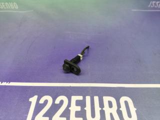 Фото запчасти концевик двери Hyundai Tucson 2006 Б/У запчасть Запчасть концевик двери Hyundai Tucson 2006