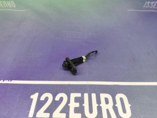 Фото запчасти концевик двери Hyundai Tucson 2006 Б/У запчасть Запчасть концевик двери Hyundai Tucson 2006