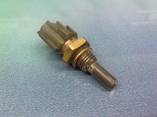 Запчасть датчик температуры Toyota Sprinter Carib 1997