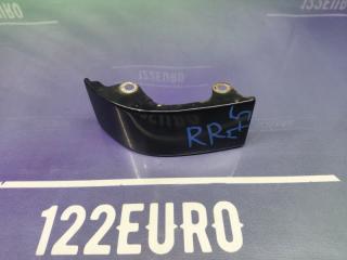 Запчасть планка под фонарь задняя правая Mazda MPV 1996