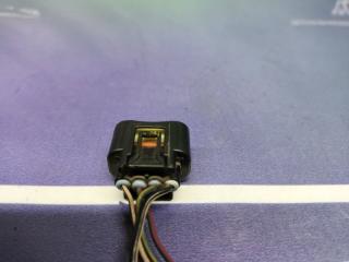 Разъем катушки зажигания Corolla 2006 ZZE121 3ZZ-FE