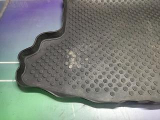 Коврик багажника Corolla 2006 ZZE121 3ZZ-FE