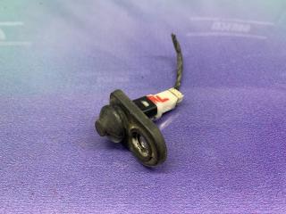 Фото запчасти концевик двери Hyundai Solaris 2001 Б/У запчасть Запчасть концевик двери Hyundai Solaris 2001