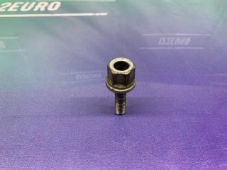 Фото запчасти болт шкива коленвала Hyundai Solaris 2001 Б/У запчасть Запчасть болт шкива коленвала Hyundai Solaris 2001