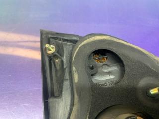 Фонарь правый Lexus RX300 MCU15 1MZ-FE