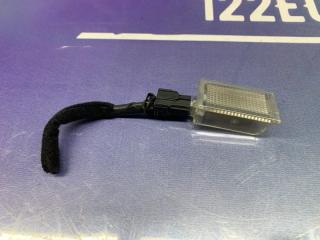 Фото запчасти плафон освещения бардачка Kia Ceed 2011 Б/У запчасть Запчасть плафон освещения бардачка Kia Ceed 2011