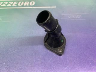 Фото запчасти корпус термостата Kia Ceed 2011 Б/У запчасть Запчасть корпус термостата Kia Ceed 2011