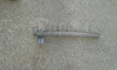 Направляющая стекла двери задняя левая Honda CR-V 2001-2006