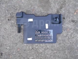 Крышка блока предохранителей салона Honda CR-V Б/У Крышка блока предохранителей салона Honda CR-V