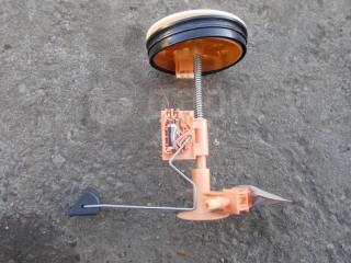 Датчик уровня топлива Mitsubishi Delica D:5 Б/У Датчик уровня топлива Mitsubishi Delica D:5