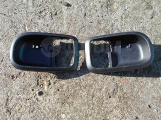 Накладка ручки двери внутренняя передняя Mitsubishi Delica D:5