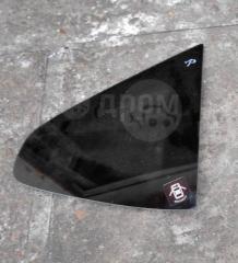 Стекло собачника правое Nissan Qashqai