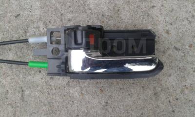 Запчасть ручка двери внутренняя передняя левая Toyota Avensis 2007