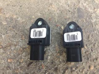 Запчасть датчик airbag боковой Toyota Avensis 2002-2009