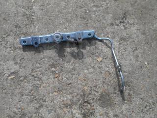 Топливная рейка Toyota Corolla Axio ноябрь 2017