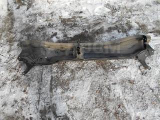 Панель под решетку дворников Toyota Camry Б/У Панель под решетку дворников Toyota Camry