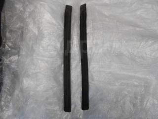 Уплотнитель между дверей вертикальный левый Allion