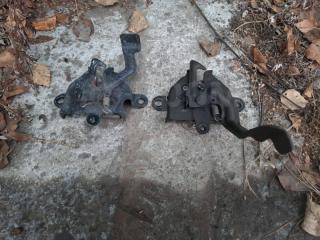 Запчасть замок капота Toyota Allion