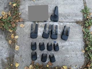 Запчасть крышка петли сиденья Toyota Allion