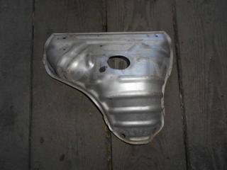 Запчасть защита выпускного коллектора Toyota Corolla Fielder