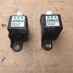 Запчасть датчик airbag Toyota Noah