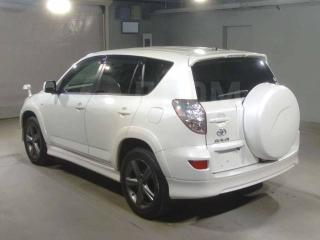 Воздуховод под торпедо RAV4