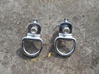 Петля крепления груза багажника Toyota RAV4