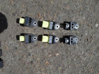 Датчик AirBag боковой Toyota RAV4