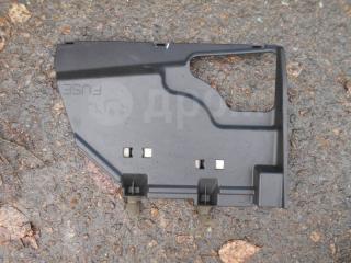 Запчасть панель торпедо внутренняя левый Toyota Noah