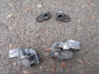 Запчасть отбойник раздвижной двери Toyota Noah