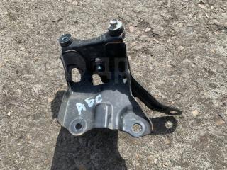 Кронштейн блока ABS Toyota Corolla Axio ноябрь 2017