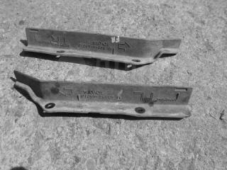 Брызговик передний Toyota Wish Б/У Брызговик передний Toyota Wish