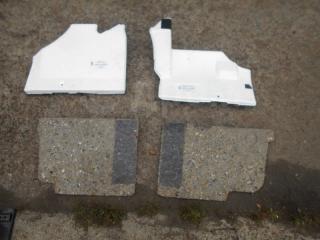 Запчасть уплотнитель пола Toyota RAV4