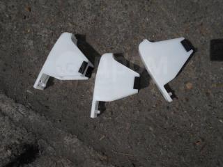 Запчасть кронштейн опоры полки задний Toyota Corolla Axio ноябрь 2017