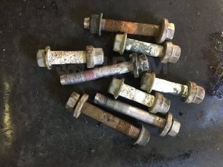 Запчасть болты подвески Toyota Corolla Axio