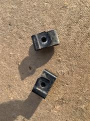 Клипса крепления подкрылка передняя Premio 2011 ZRT260 2ZRFAE