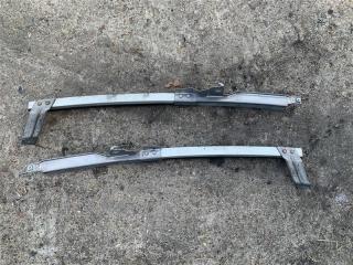 Направляющая стекла двери задняя Nissan Juke 2016