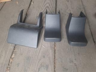 Фото запчасти крышка петли сидений Mitsubishi Outlander Б/У запчасть Запчасть крышка петли сидений Mitsubishi Outlander